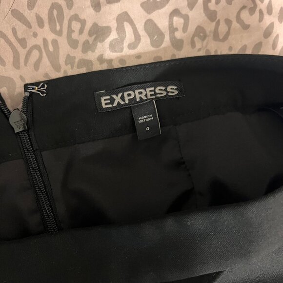 Express Solid Black Crepe Peplum Pencil Skirt Size 4 - Picture 3 of 3